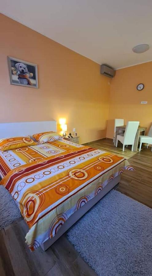 Ales Apartman Сомбор Экстерьер фото
