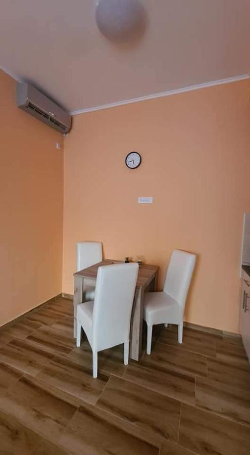 Ales Apartman Сомбор Экстерьер фото