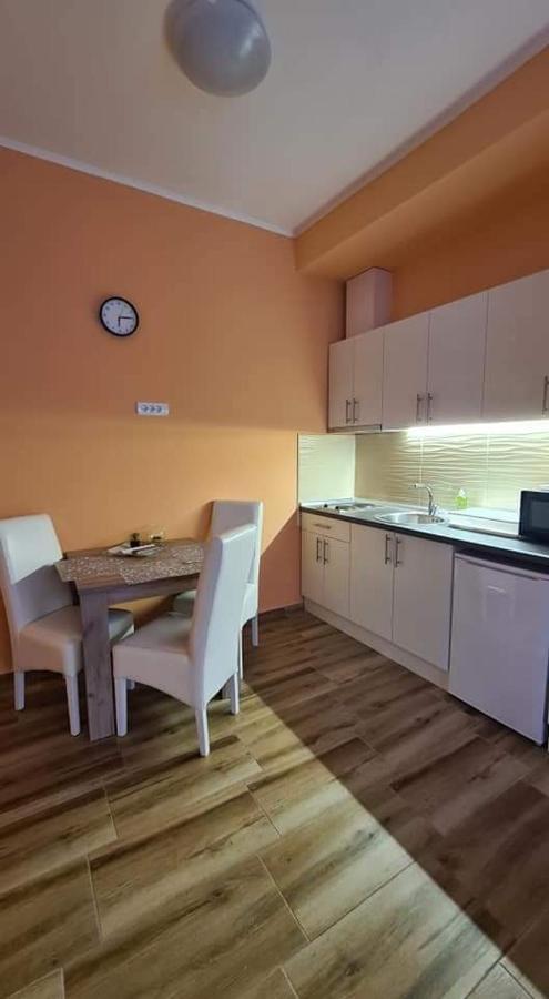 Ales Apartman Сомбор Экстерьер фото