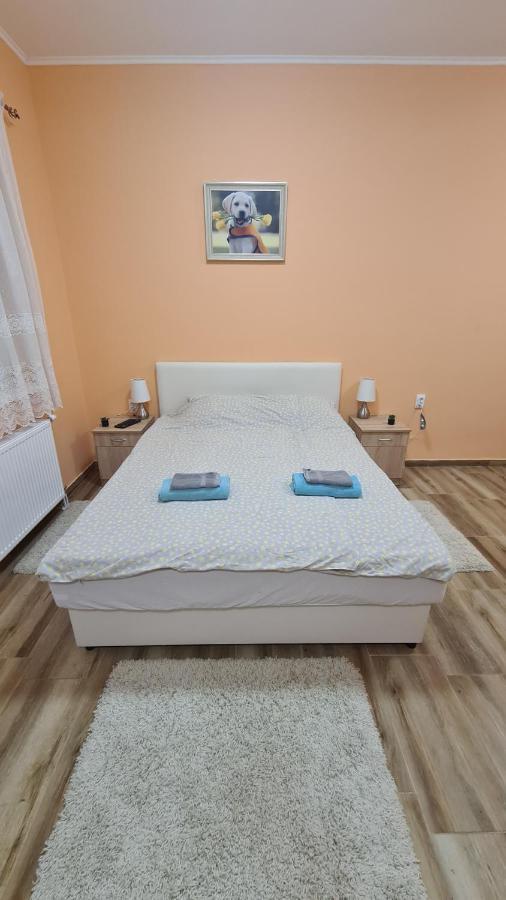 Ales Apartman Сомбор Экстерьер фото